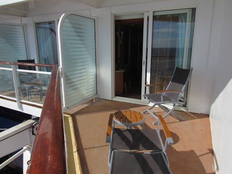Balcony of cabin 6048, and a comparison to the balcony of adjacent cabin 60