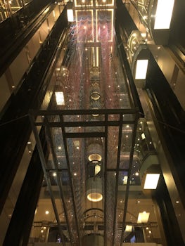 12 panoramic elevators