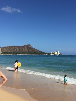 On the beach behind the Outrigger Reef Hotel looking at Diamond Head