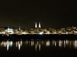Cruise of Bordeaux by night