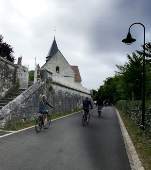 bike ride to Giverny