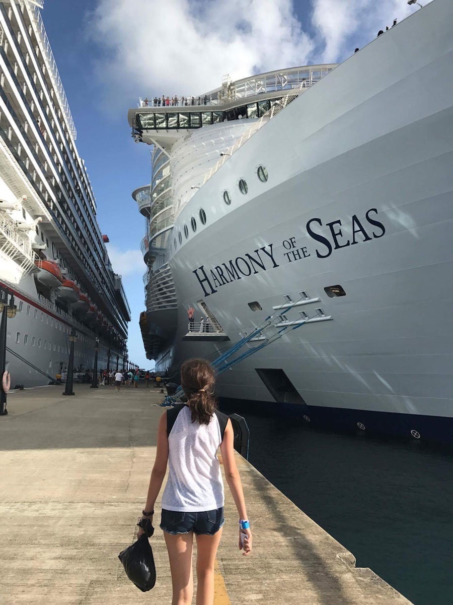 St. Kitts and Nevis, Carnival Cruise ship and Harmony of the seas