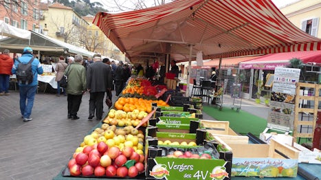 Market in Nice.