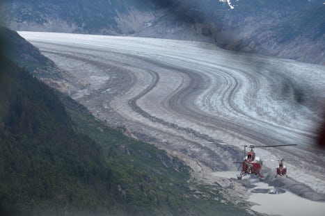 Helicopter Ride to Meade Glacier.