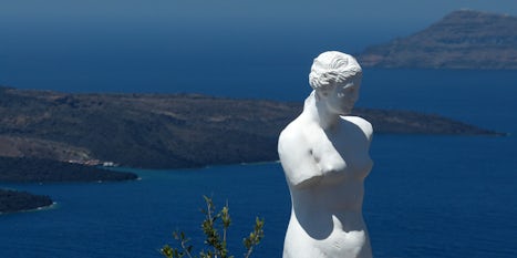Afrodite on Santorini.