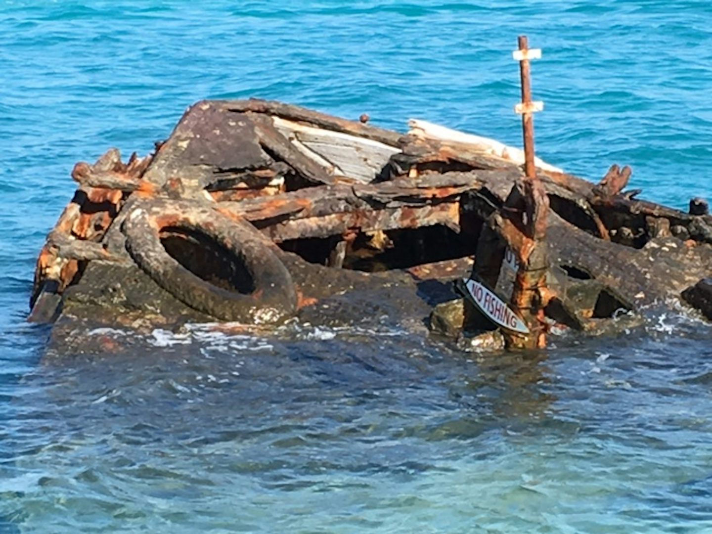 Shipwreck in Bermuda triangle