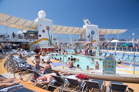 This was one of the small pools.  As you can see it wasn't busy when we were in port.  However it was shoulder to shoulder when at sea.  The Salt Water and the children's pools were the only cool pools on the ship...all the rest were hot.