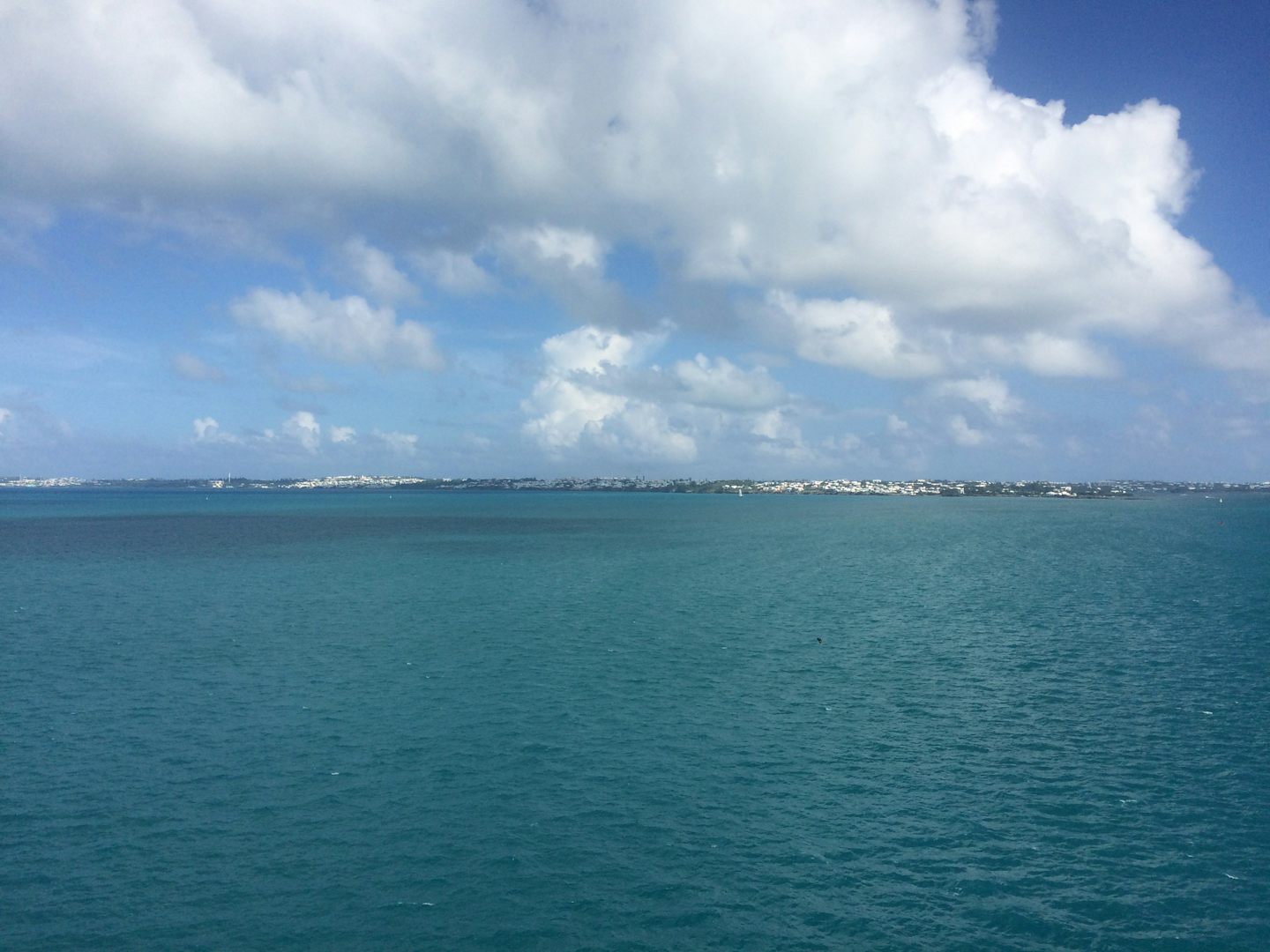 Sailing away from bermuda