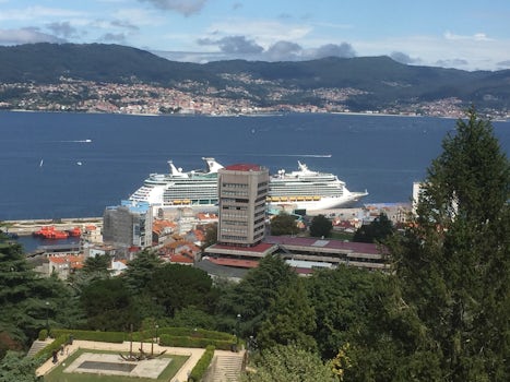 View of the ship in Vigo. Tours4cruisers trip again.