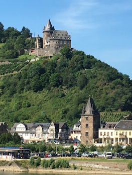 Photo of castle taken on the Rhein  while ship was cruising