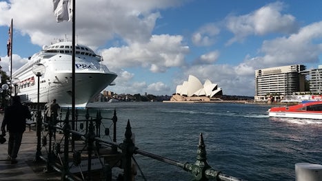 The day we leave Sydney for Auckland on the Pacific Jewel.