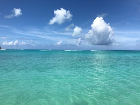 Atlantic Ocean near the wreck of the Vixen, Bermuda