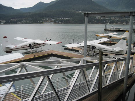 Juneau Excursion, Seaplane to Taku Lodge