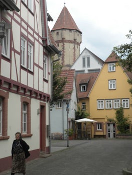 Wethheim street scene
