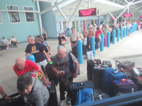 The lines for getting on a bus (celebrity reservation) to Ft. Lauderdale Ap