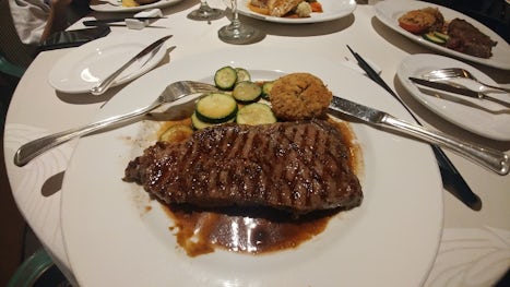 New York steak in MDR. Way better than the prime rib.