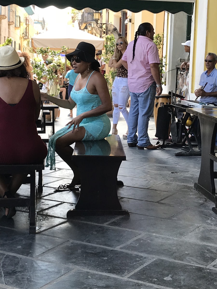 Havana bar with music on old square