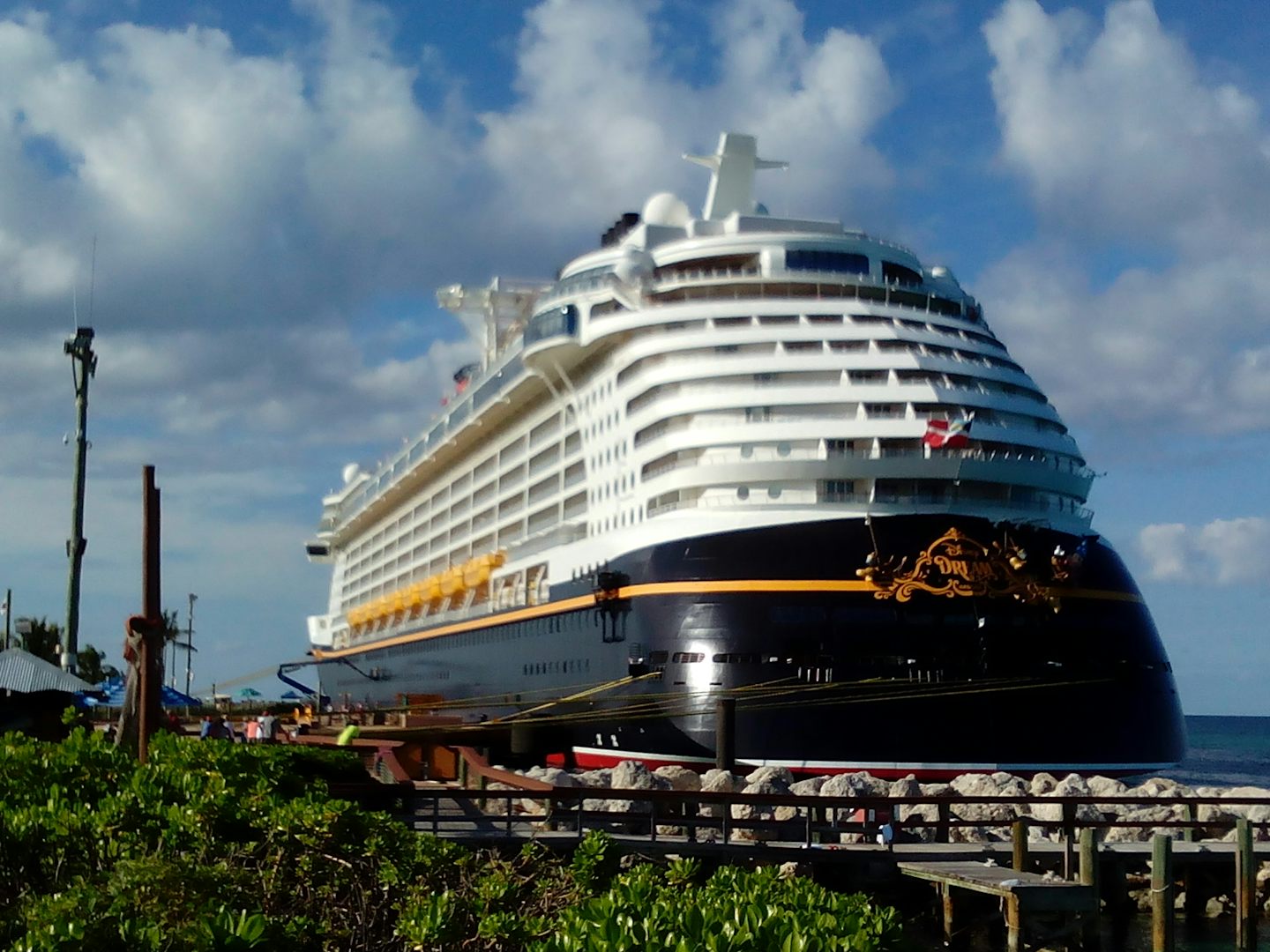 Disney Dream docked at Disneys Castaway Cay