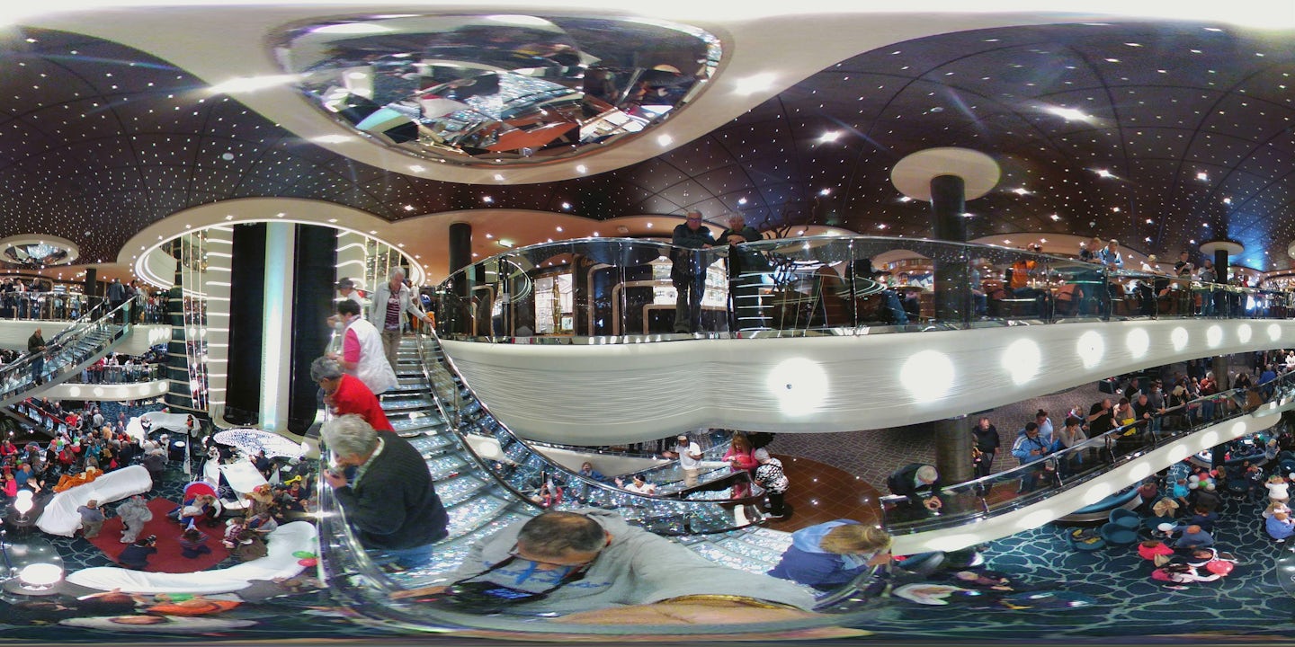 360° View of Main Lounge, Crossing the Arctic Circle.