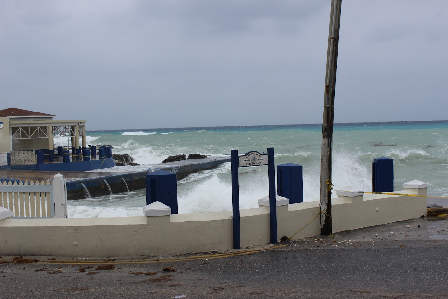 Rough, choppy seas at Grand Cayman
