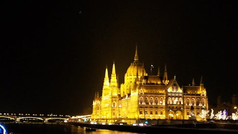 Illumination Cruise of the Danube River in Budapest