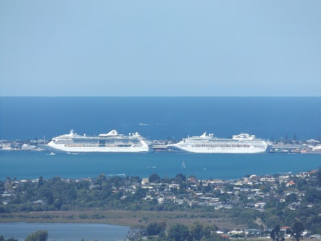 The two Cruise Ships in Tauranga NZ