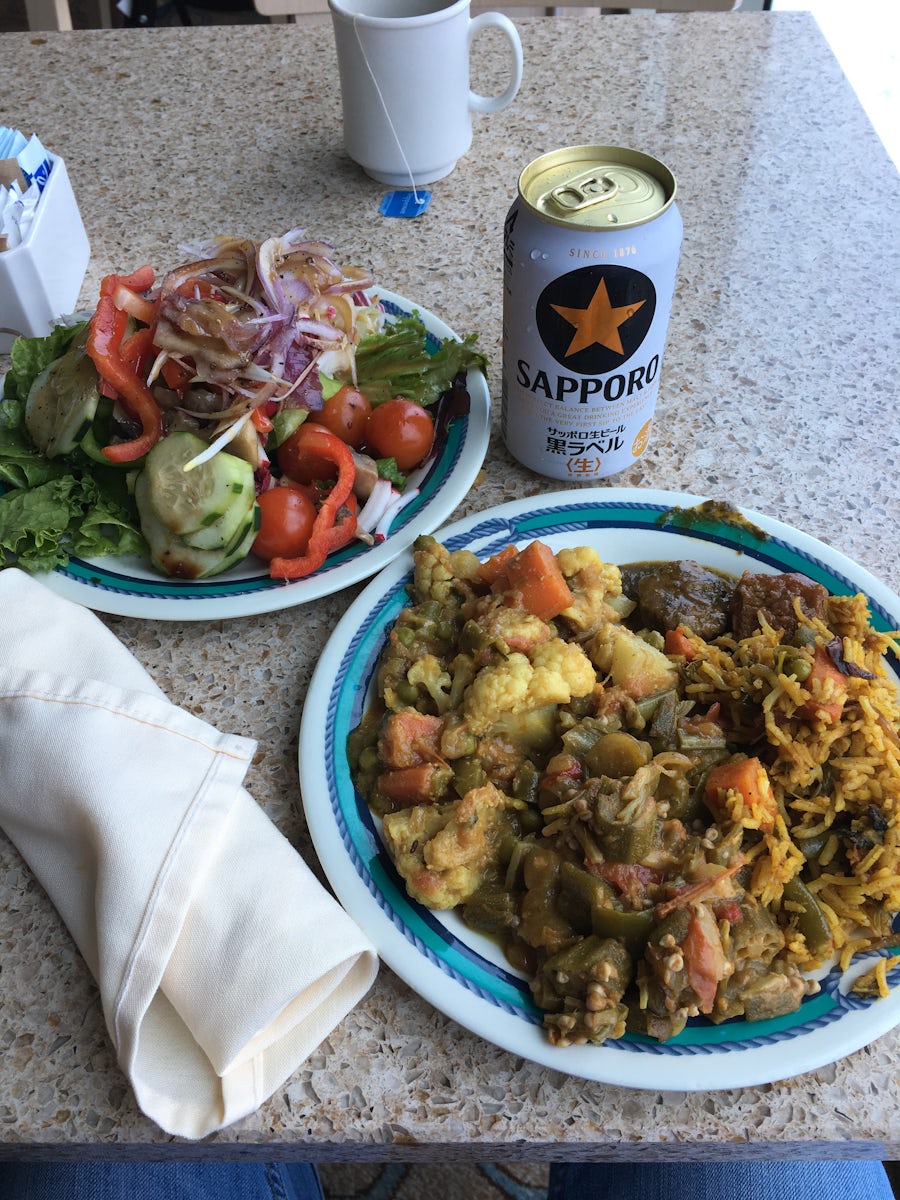 Vegan lunch and a beer! YEs, please!