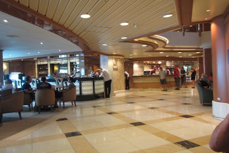 international cafe atrium