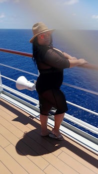 Enjoying some fun under the Sun on the top deck of the cruise ship