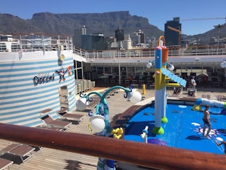 View of pool deck with table mountain in the background