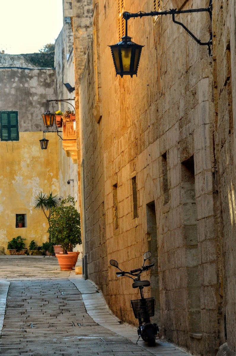 An early morning in Valleta, Malta