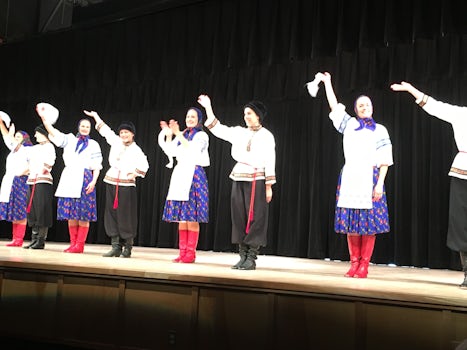 Sitka's Russian Dancers