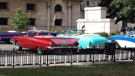 1050s American Cars - Old Havana
