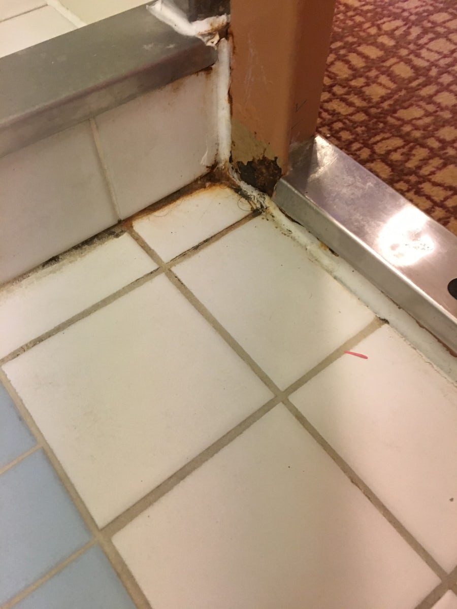 rust and dirt in bathroom