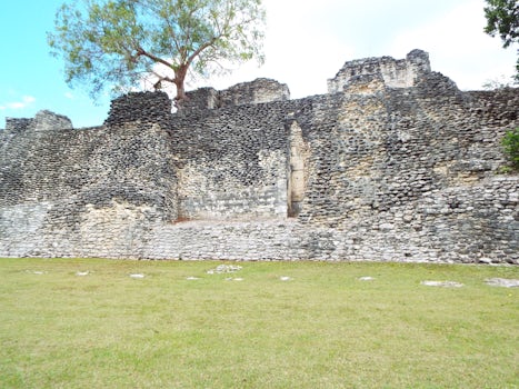 Ruins at Kohunlich at Costa Maya