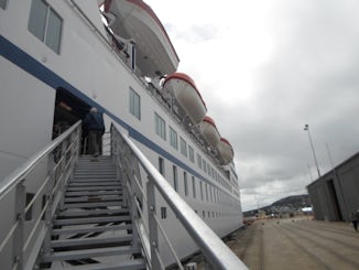 Steep step ramp to disembark