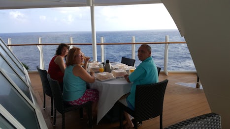 Breakfast on our Aquatheater Suite deck