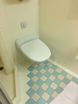 B331 Bathroom Tile