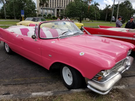 1957 Chrysler for private Havana tour