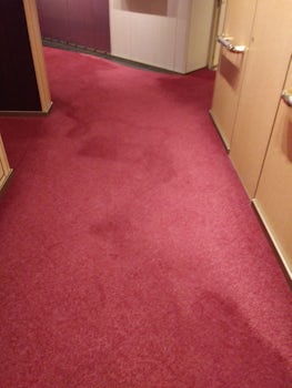 This is not freshly steamed carpets---most decks had these monster stains i