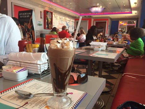 Shake at Cadillac Diner (open 24 hours)