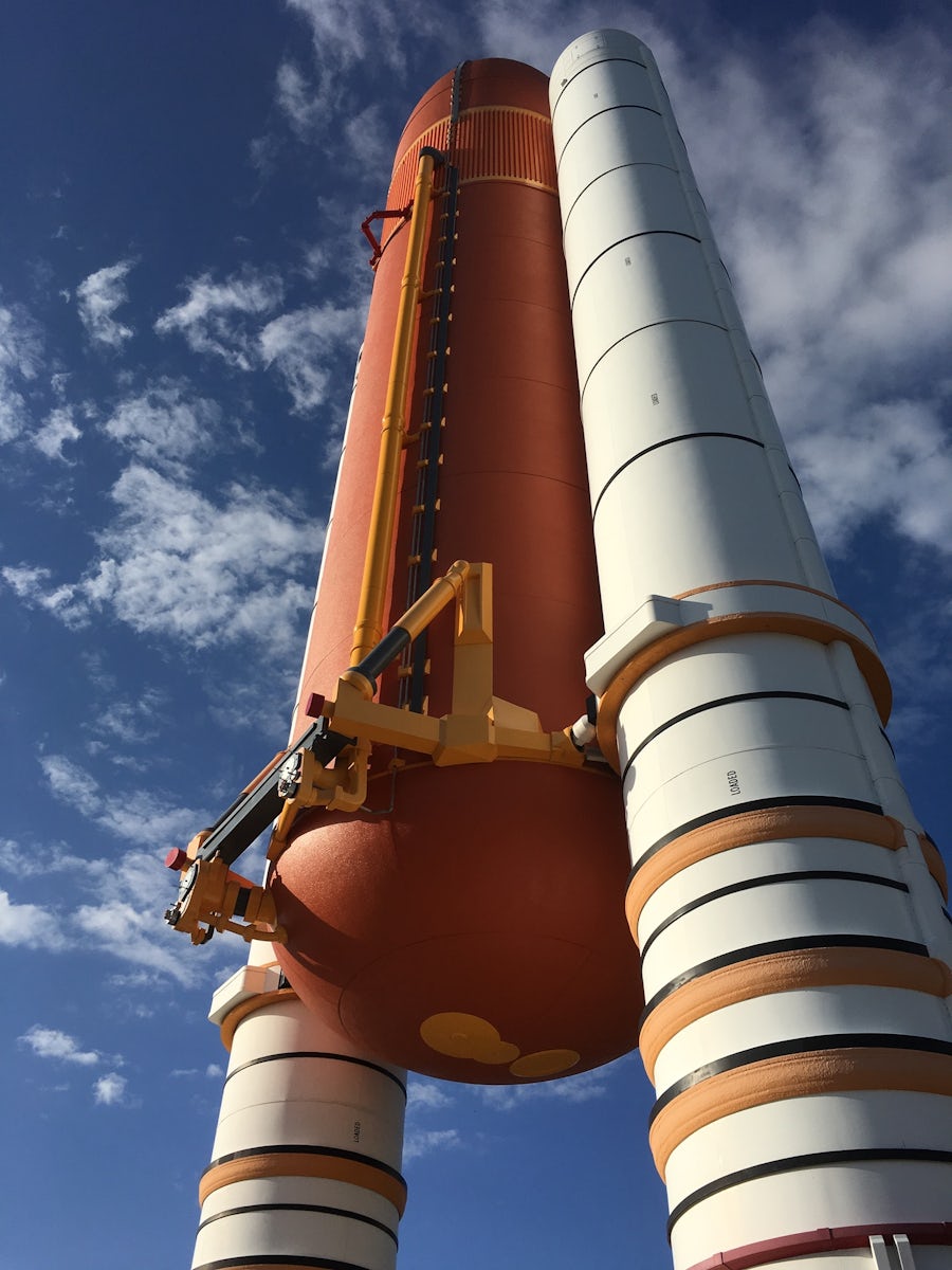 Super large rocket