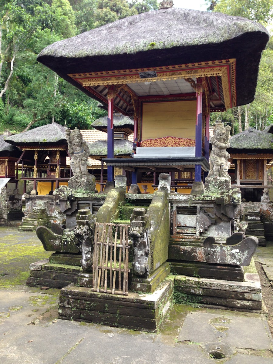 Tour:  Balinese Way of Life.  Kehen Temple