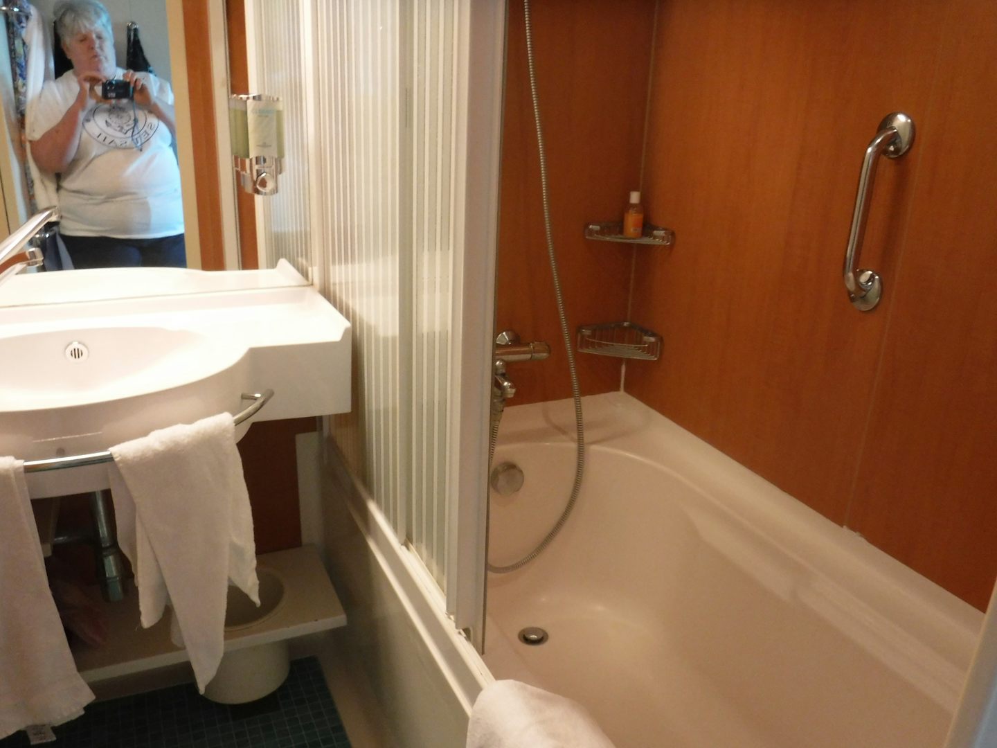Cabin 11632  Mini Suite bathtub & sink.  Tub was small and required a high