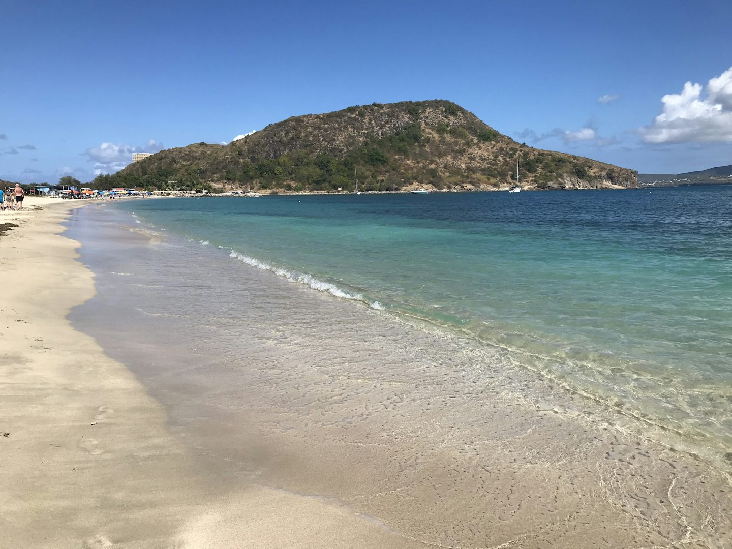 Cockleshell Beach on the southern tip of St. Kitts