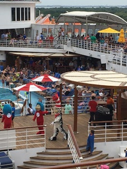 Cat in the Hat leading everyone in a fun day at sea.