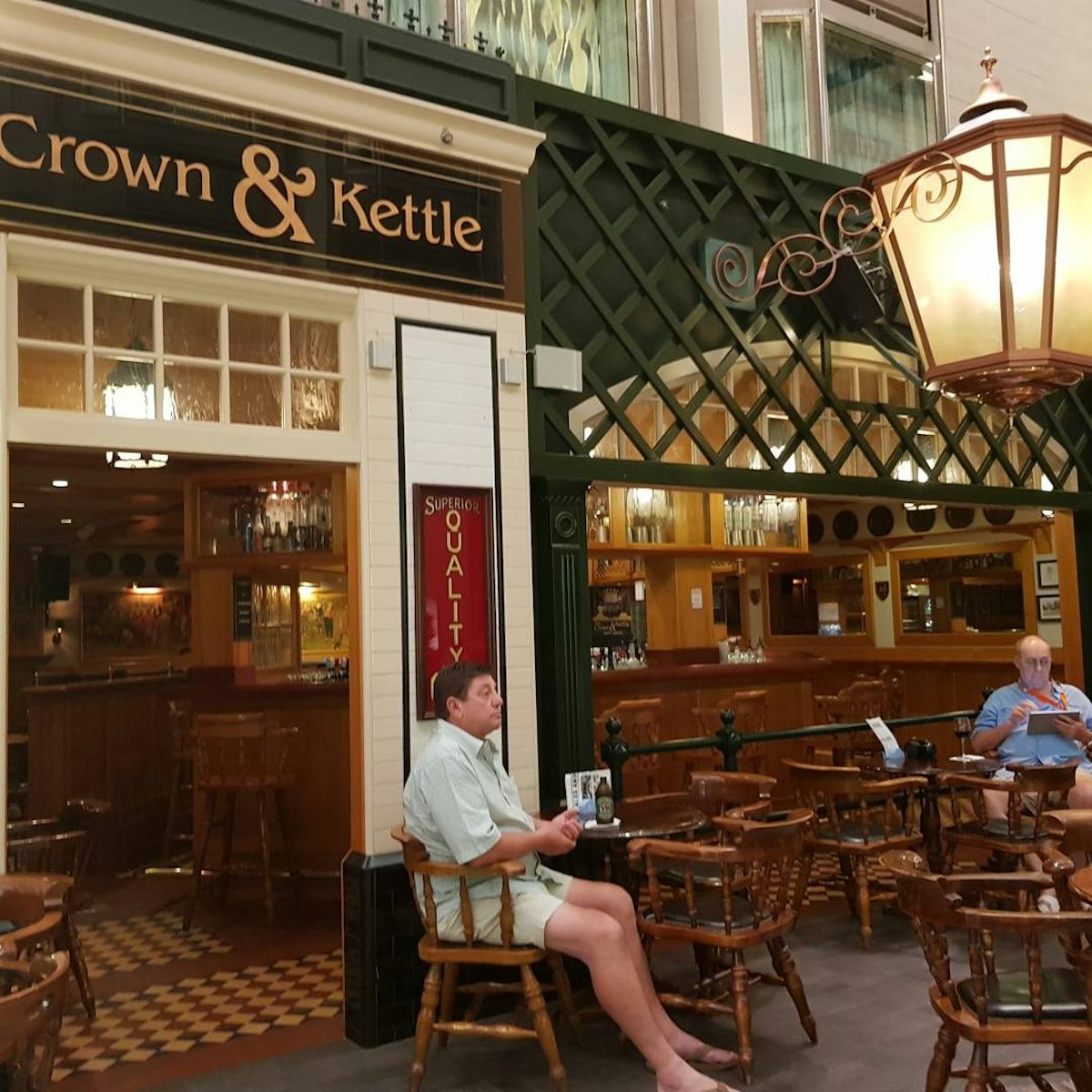 outside Crown and Kettle Pub. this was one of our favourite haunts on the s