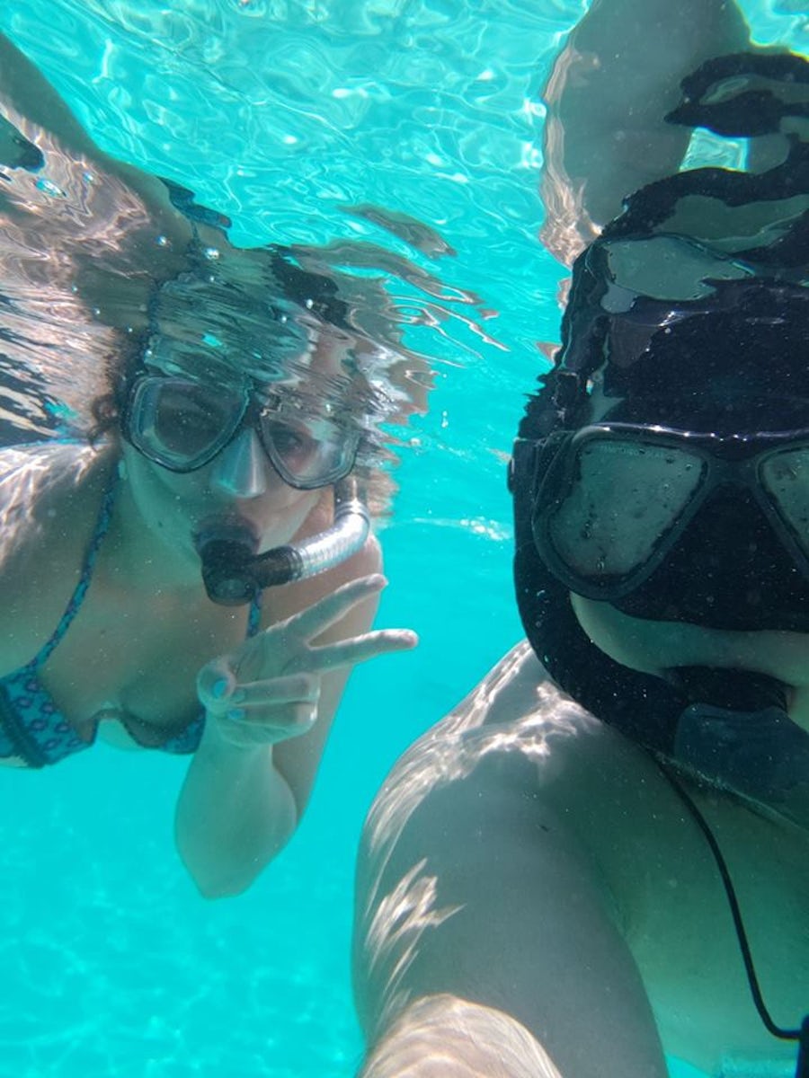 Snorkeling in the Grand Cayman!
