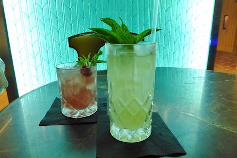 Cocktails at World Class Bar