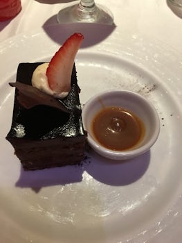 Dessert, chocolate cake